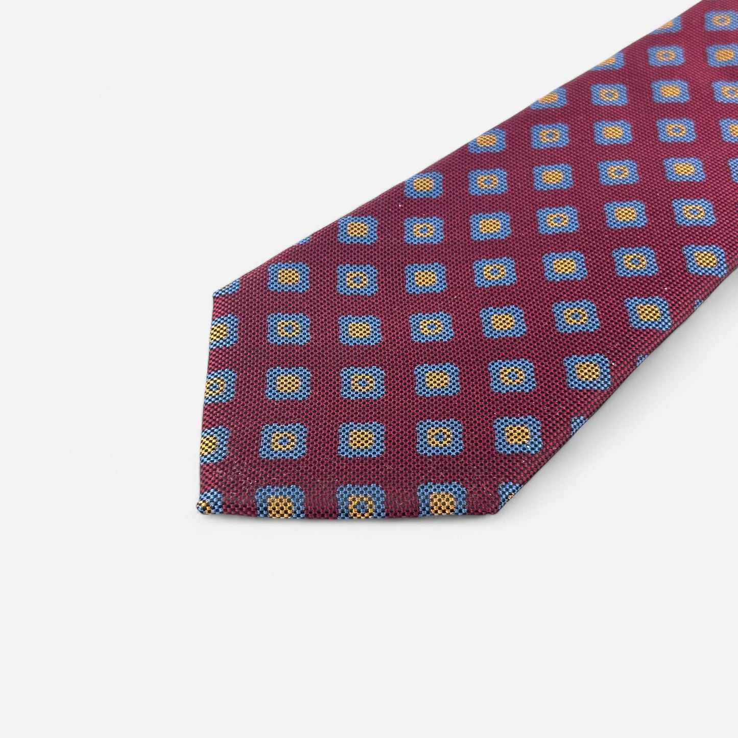 Silk tie