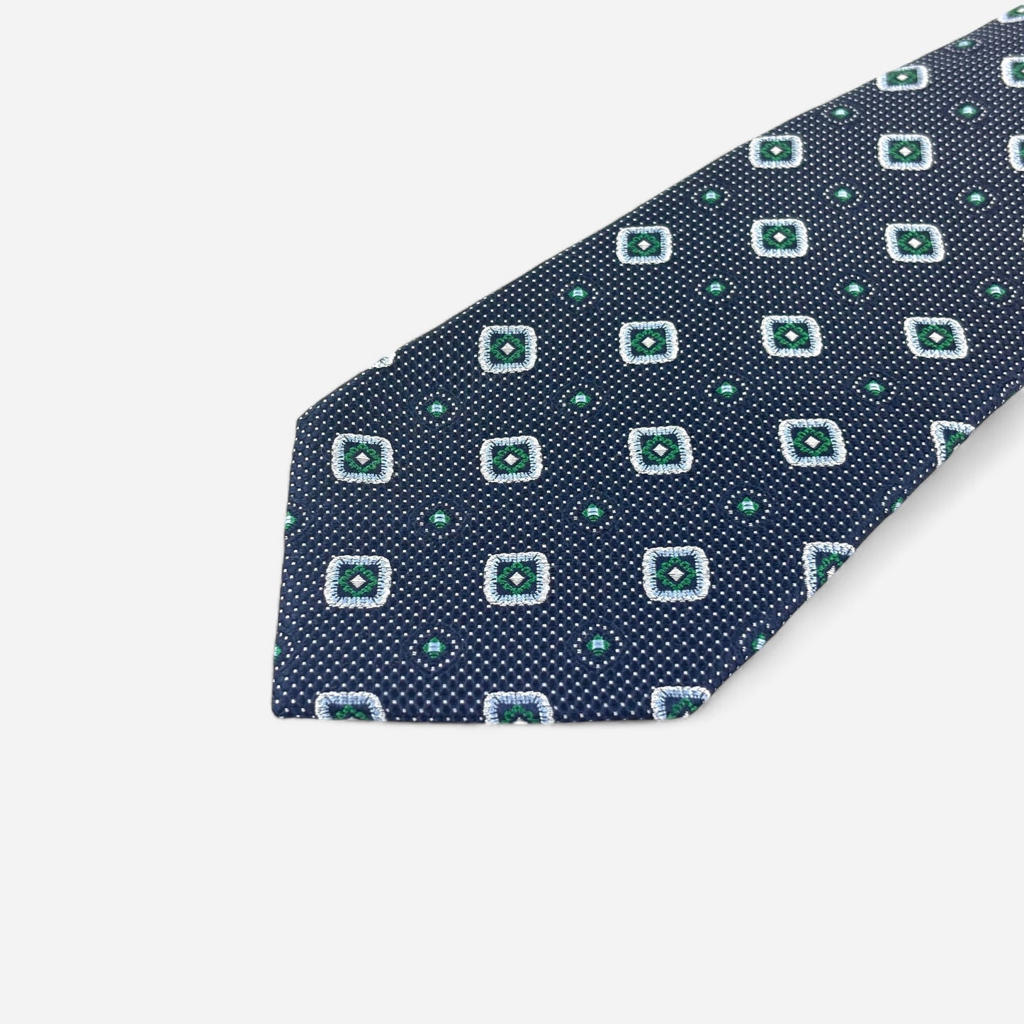 Silk tie