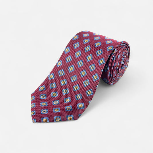 Silk tie