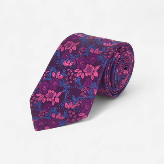Lilla blomstrete slips